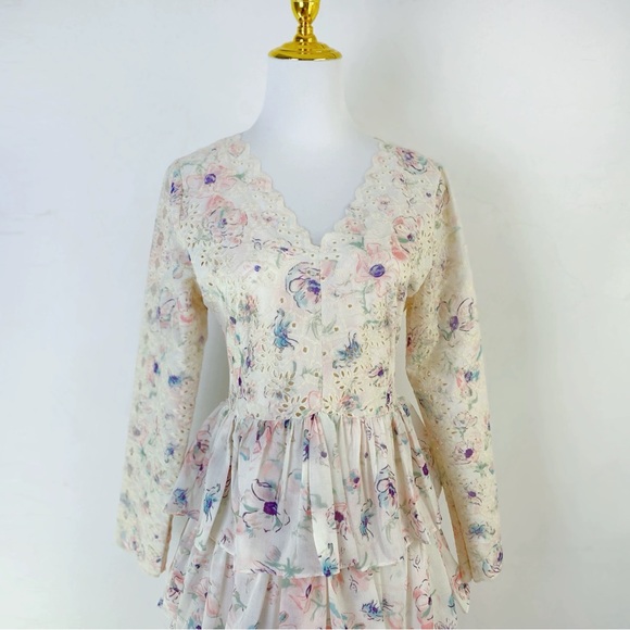 Designer-Style Lace Ruffle Maxi Dress - Picture 6 of 15